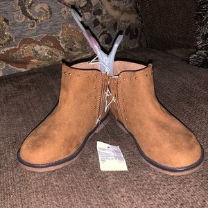 The children’s place toddler girl boot